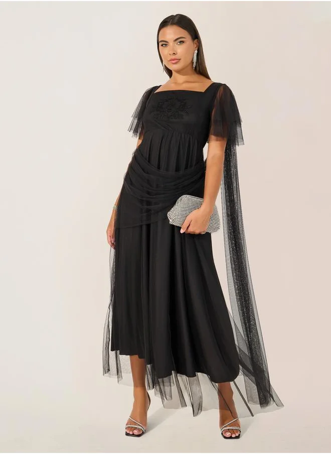 ستايلي Embroidered Detail Flared Sleeves A-Line Maxi Dress