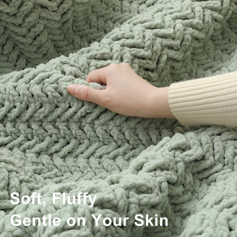 Knyteruna #6 Super Bulky Blanket Yarn for Crocheting - 4 Skeins(Each 10.5oz/300g, 220yds/201m), Chunky Chenille Thick Plush Big Soft Yarn for Crocheting Knitting Blankets, Sage Green - Image 4