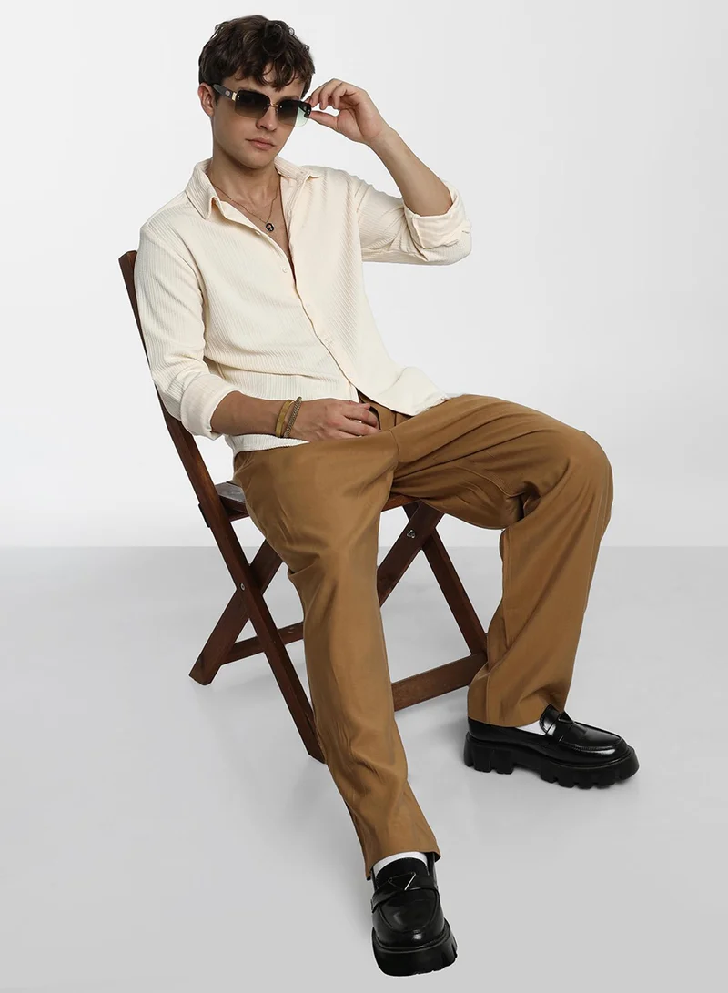 Campus Sutra Campus Sutra Men's Pale Yellow Stripe-Creased Shirt For Casual Wear | Spread Collar | Long Sleeve | Button Closure | Shirt Crafted With Comfort Fit For Everyday Wear