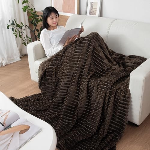 HOKIPO Fleece AC Blanket Double Bed Queen, 200x230 cm / 6.5x7.5 feet, Copper (AR-4917-CPR) - Image 3