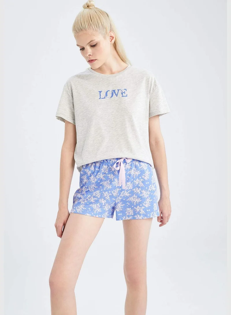 ديفاكتو Regular Fit Short Sleeve Printed Pyjama Set