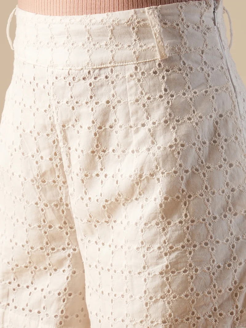 globus Women Self Design Schiffli Mid-Rise Regular Fit Above Knee Shorts