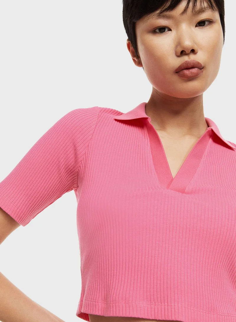 H&M V-Neck Ribbed Crop Top
