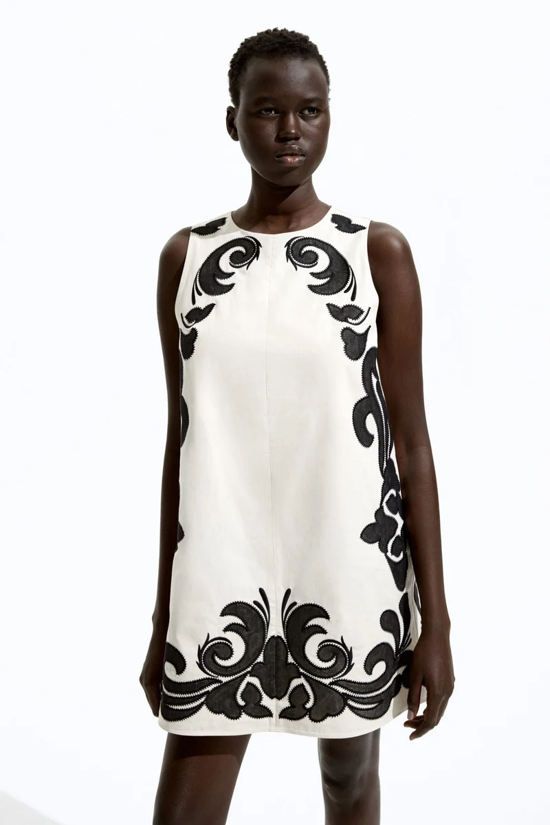 اتش اند ام فستان مطرز بقصة مستقيمة