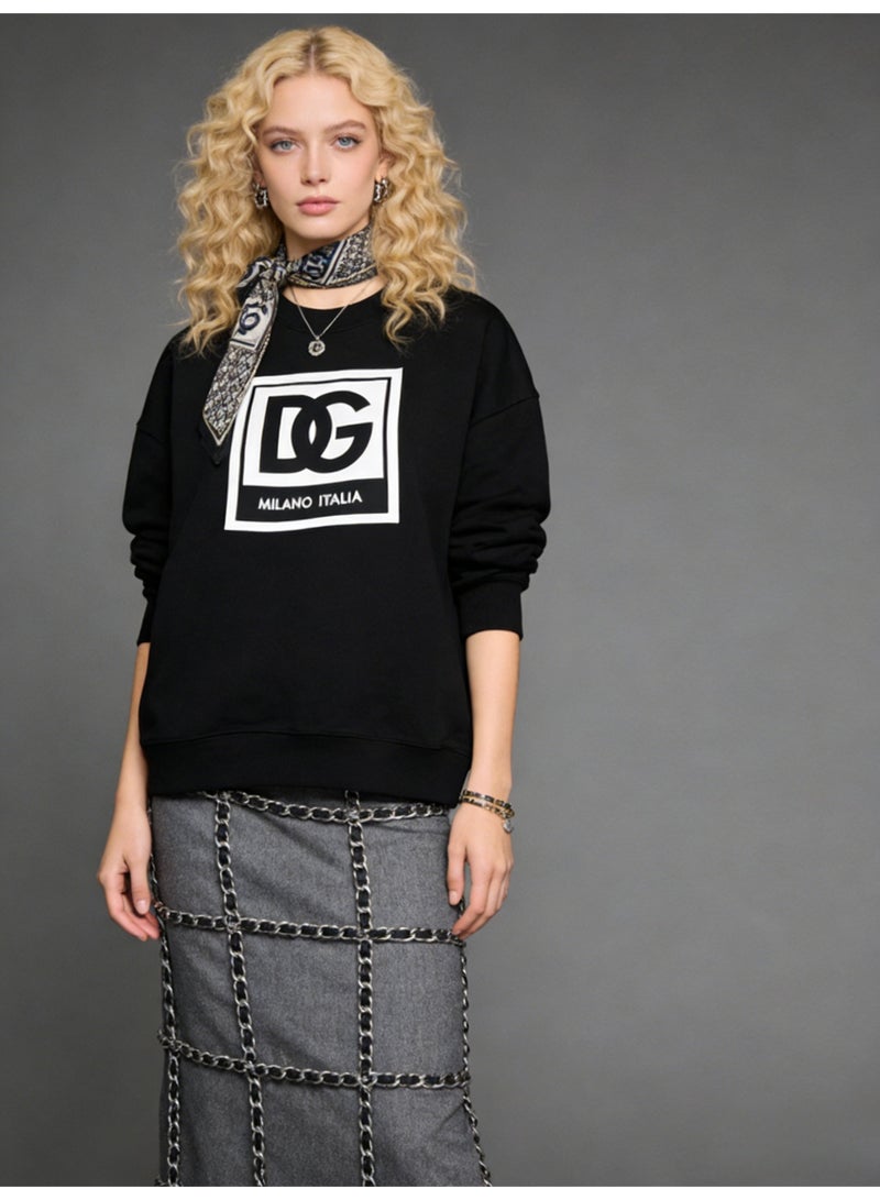 D&G Dolce&Gabbana D&G Big Logo Round Neck Top - Fashionable Oversized DG Logo Pattern Top, Neutral Versatile Hoodie, Suitable for Luxury Casual and Neutral Styles - Image 2