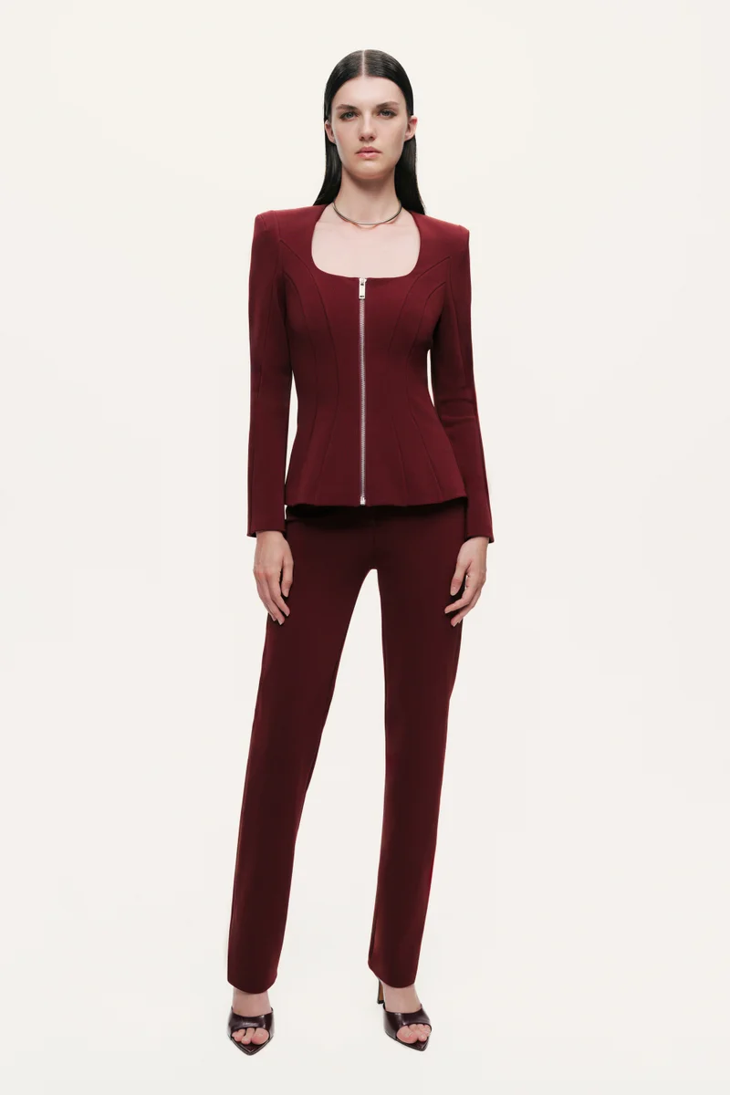 نوكتورن بلوزة بسحاب أمامي منظمة