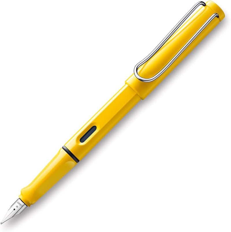 Lamy Safari Fountain Pen with Medium Nib in Bright Yellow - Image 4