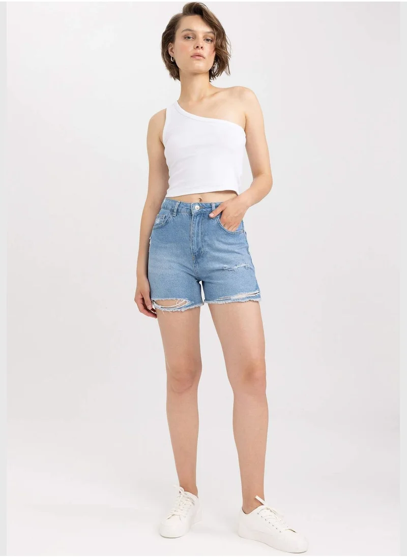 ديفاكتو Woman Mom Fit Denim Short