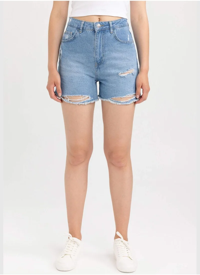 DeFacto Woman Mom Fit Denim Short