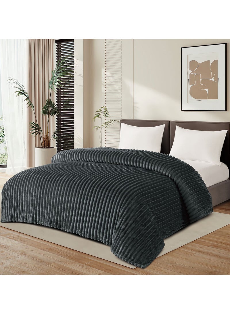 Ming Li A soft, new, elegant double blanket with a soft texture, weighing 1500 g, size 220*240 cm