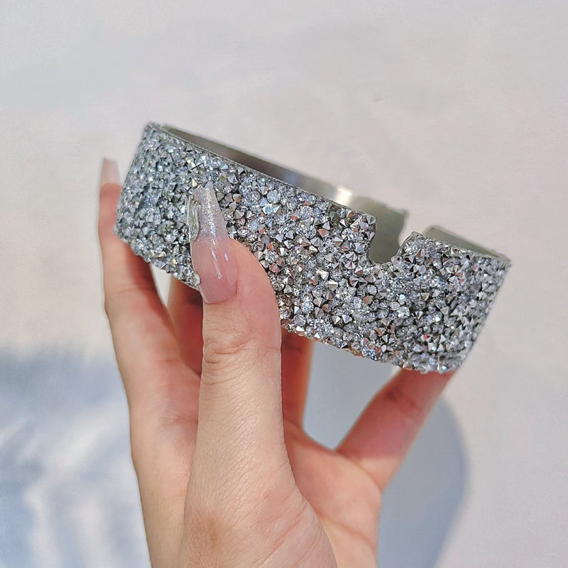 Luxurious Large Stainless Steel Ashtray with Rhinestones Elegant Multi Functional Home Office Decor Accent Perfect Gift for Couples Friends and Family 1 Count - Image 5