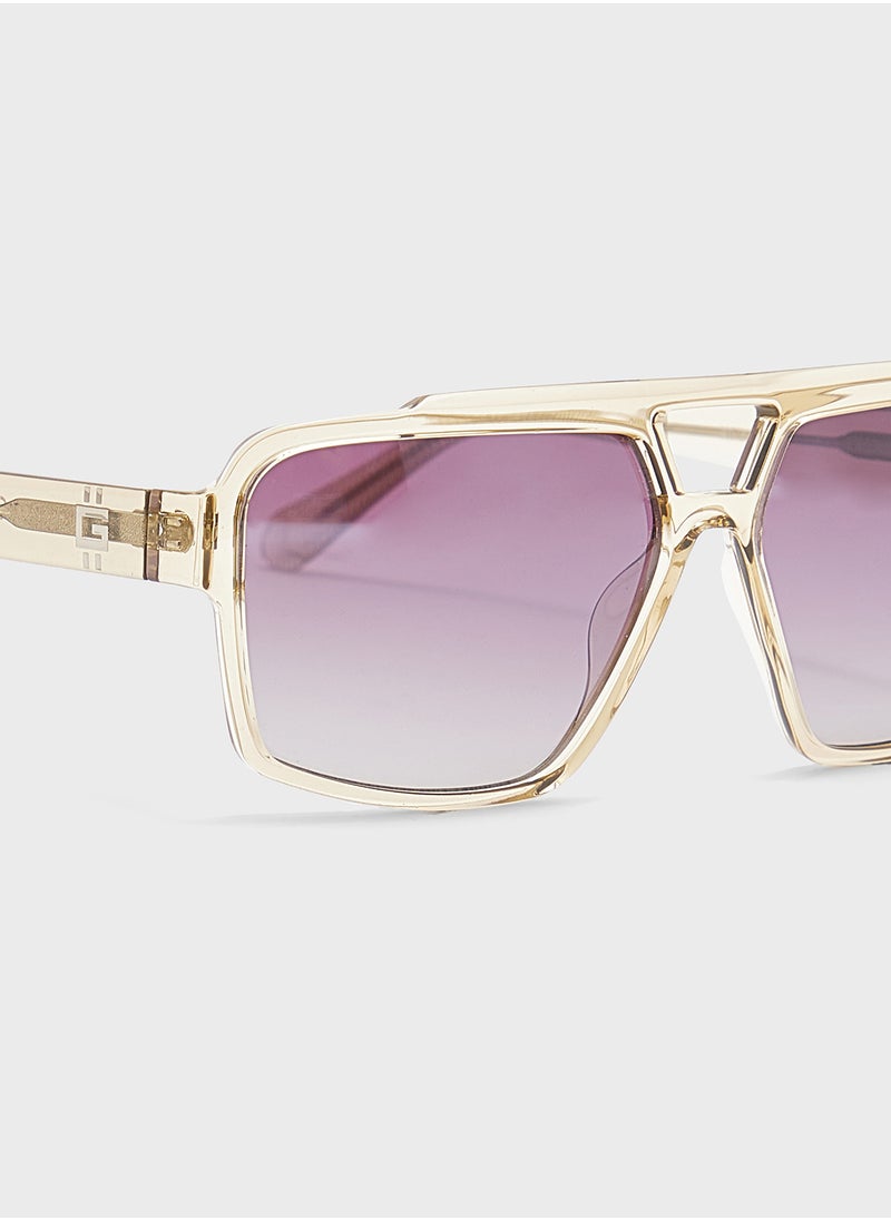 GUESS Gu0022357Z61 Wayfarers Sunglasses  - Image 3