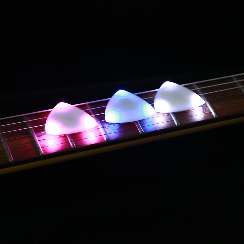 Watson Japan Led Lightning Touch Luminous Large Triangle Led Picks Guitar Bass Pick - Image 3