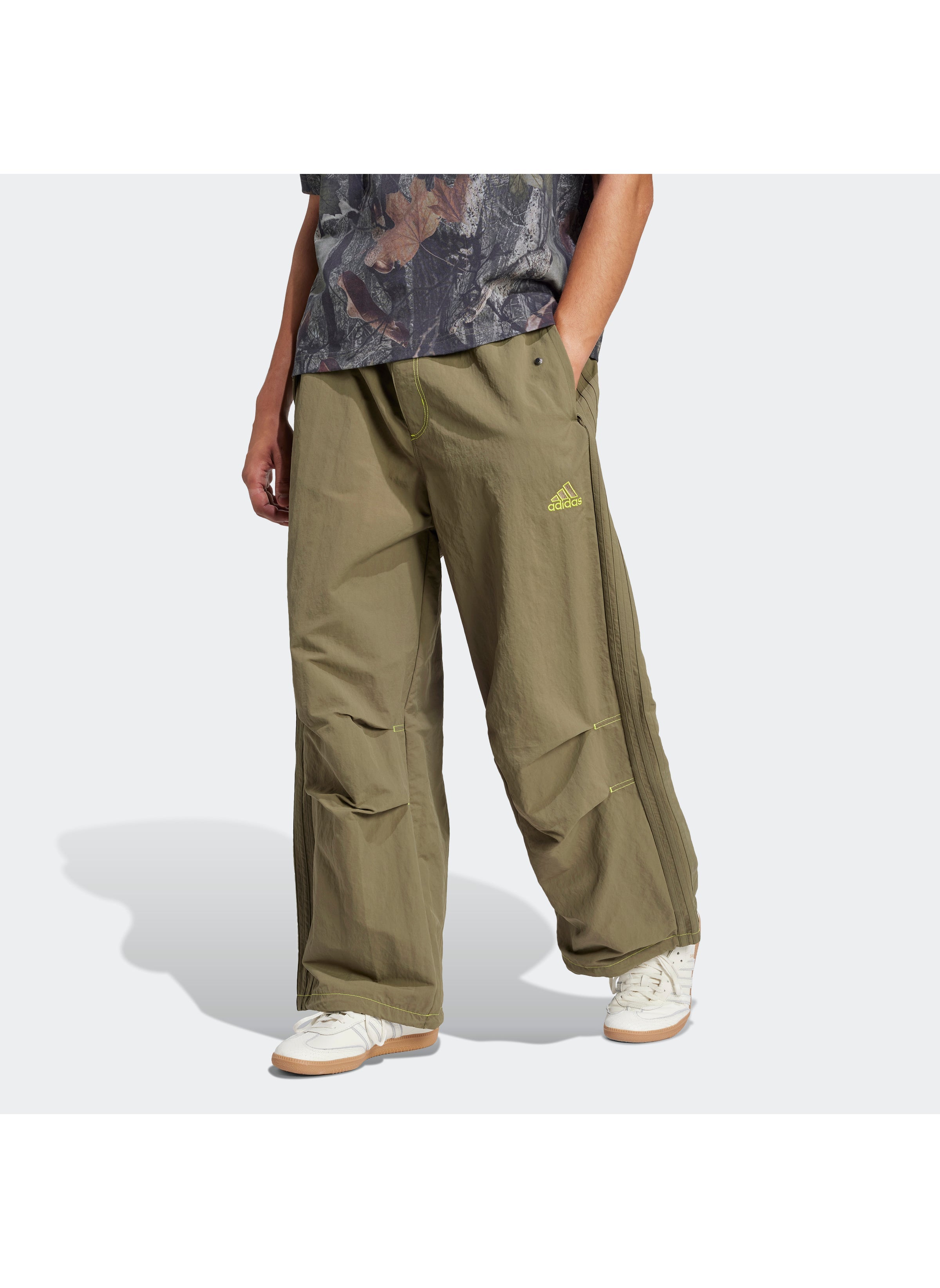 25SS新作★ニューモデル【ADIDAS】Parachute Woven Pants★2色 adidas Originals joggers Parachute Pant green color smooth