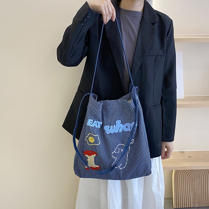 Korean Style Niche Simple Fashion Striped Canvas Bag Large Capacity Casual All-Match Shoulder Tote Bag - Image 4