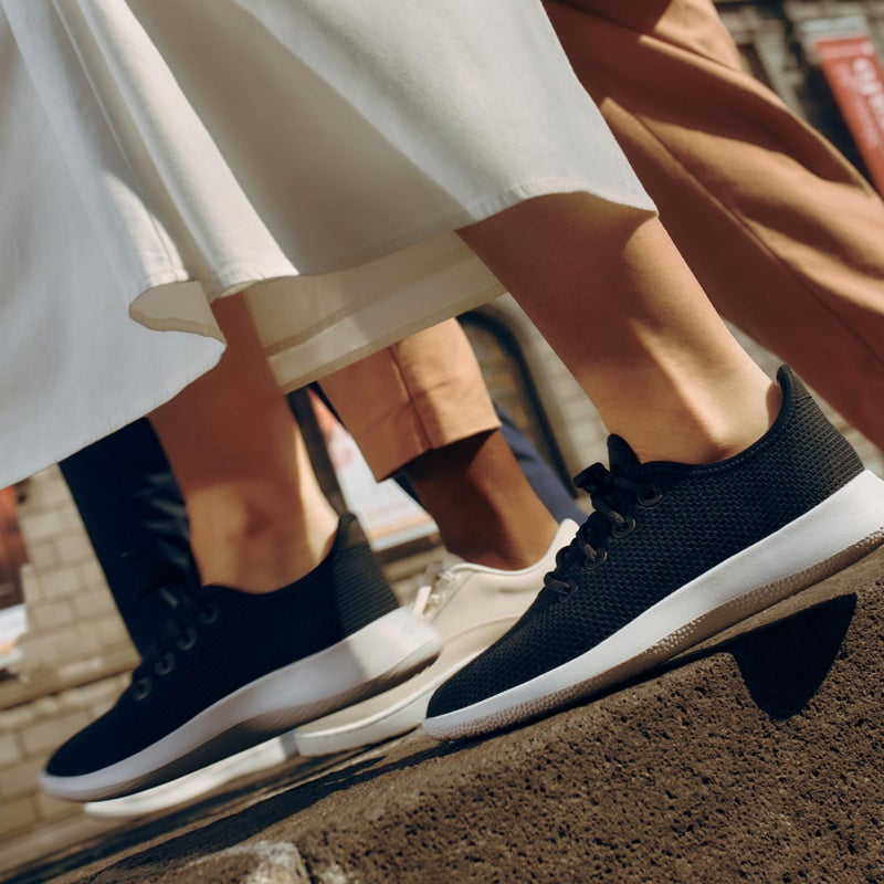 Allbirds Womenâ€™s Tree Runner, Everyday Sneakers, Machine Washable Shoe Made with Natural Materials - Kaikoura White (White Sole) - 9 Medium - Image 3