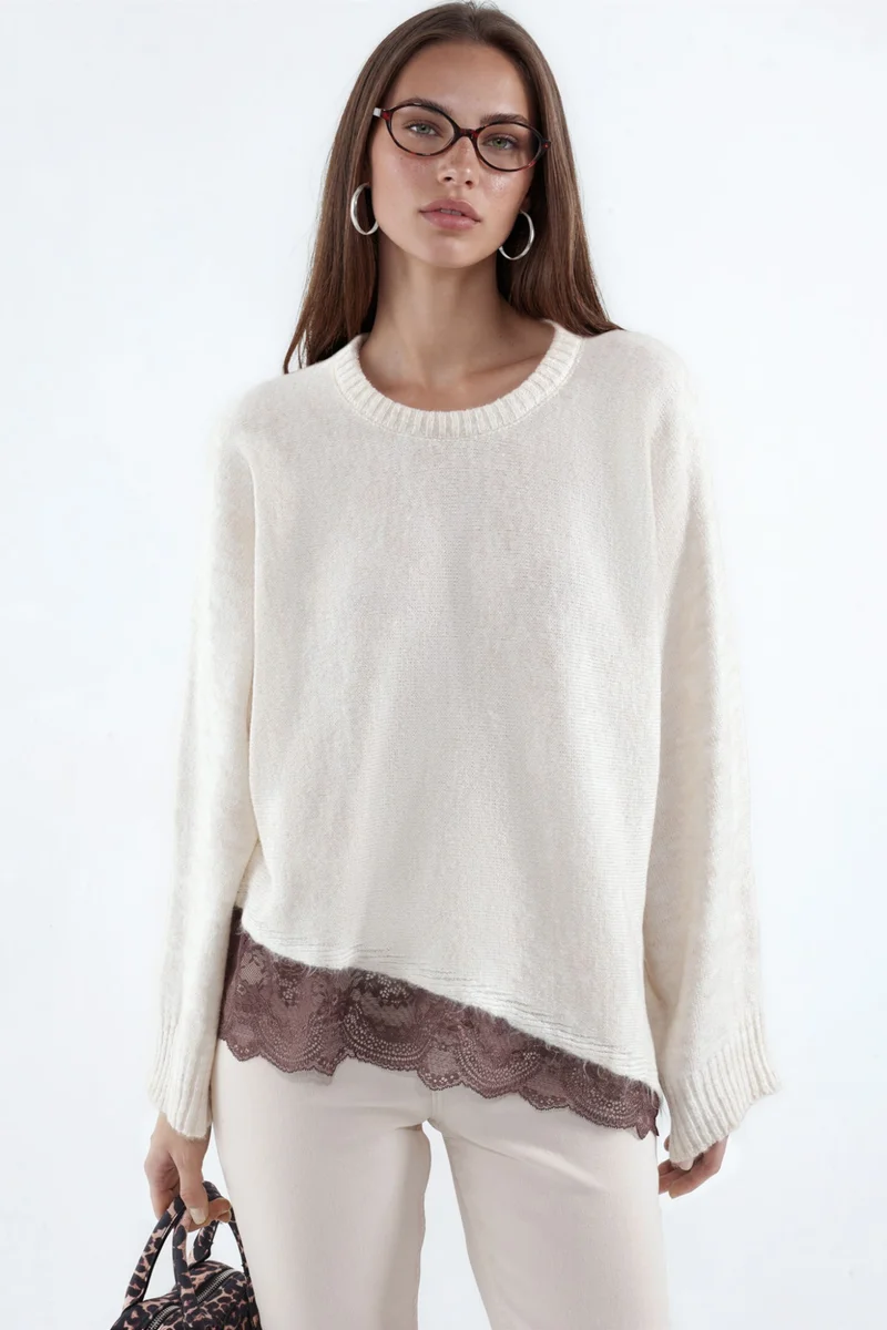 هيكاب Women's solid crew neck knit sweater