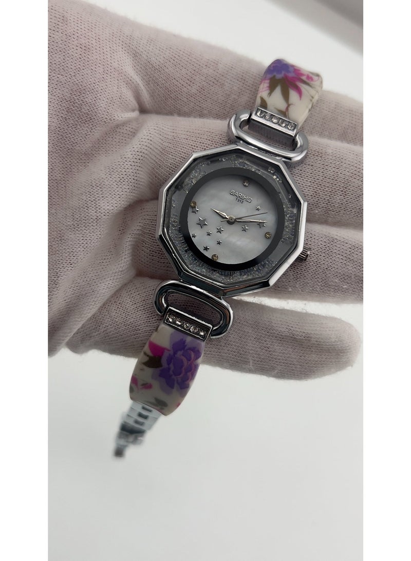 Chic Women’s Bracelet Watch – Elegant Design with a Unique Touch - Image 3