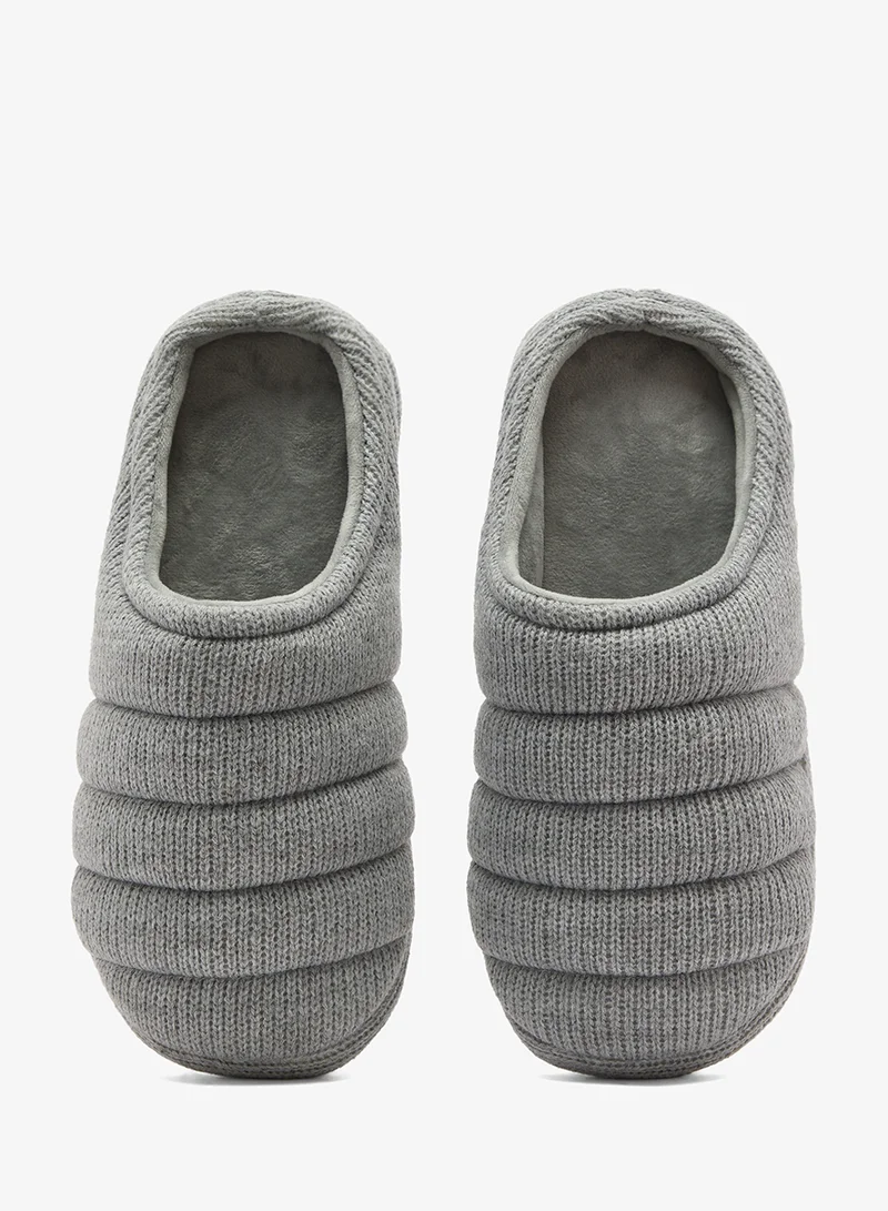 BRAVE SOUL  MENS GREY KNITTED QUILTED SLIPPER for Men | Best Price UAE