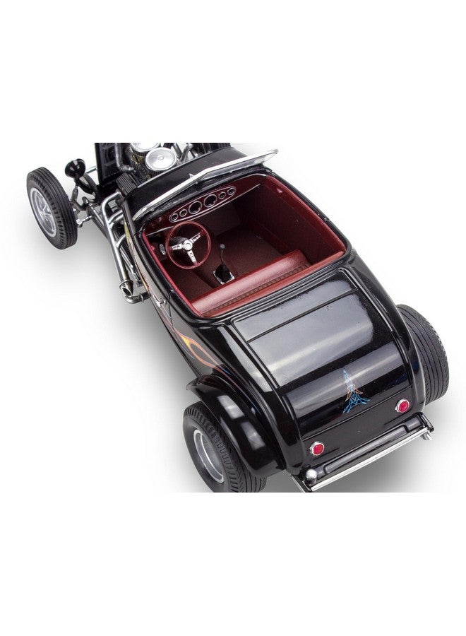 Revell Level 5 Model Kit 1932 Ford Roadster 1/25 Scale Model by Revell - Image 4