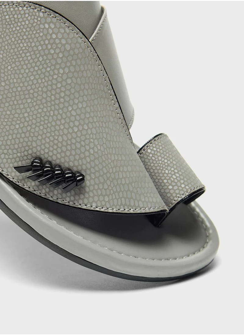 ال بي ال من شو اكسبرس Kids Arabic Sandals