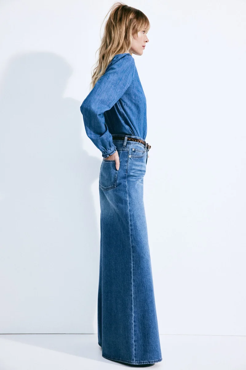 H&M Frill-trimmed denim blouse