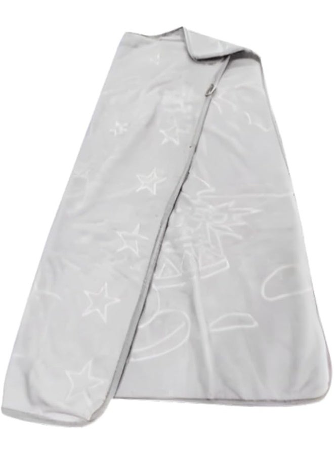 Girls and Boys Double Layered Plush Fleece Blanket Lightweight Comfortable Warm Colorful Design Suitable for Home, Bed, Sofa and School Use 110 x 90 cm (Grey) - Image 3