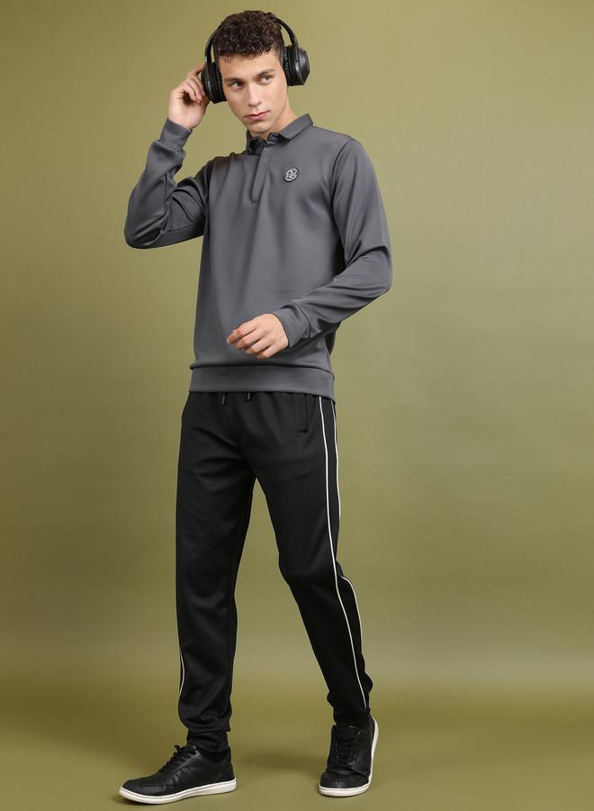 HIGHLANDER Solid Badge Detail Polo Neck Sweatshirt by Styli - Image 4