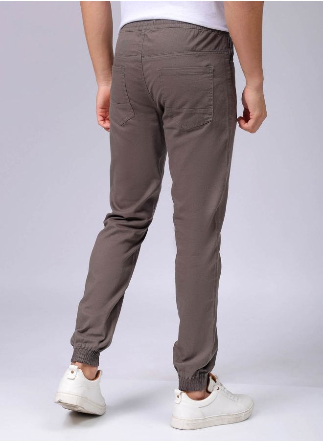 The Indian Garage Co Men Slim Fit Solid Mid-Rise Elasticated Linen Jogger Trouser  - Image 2