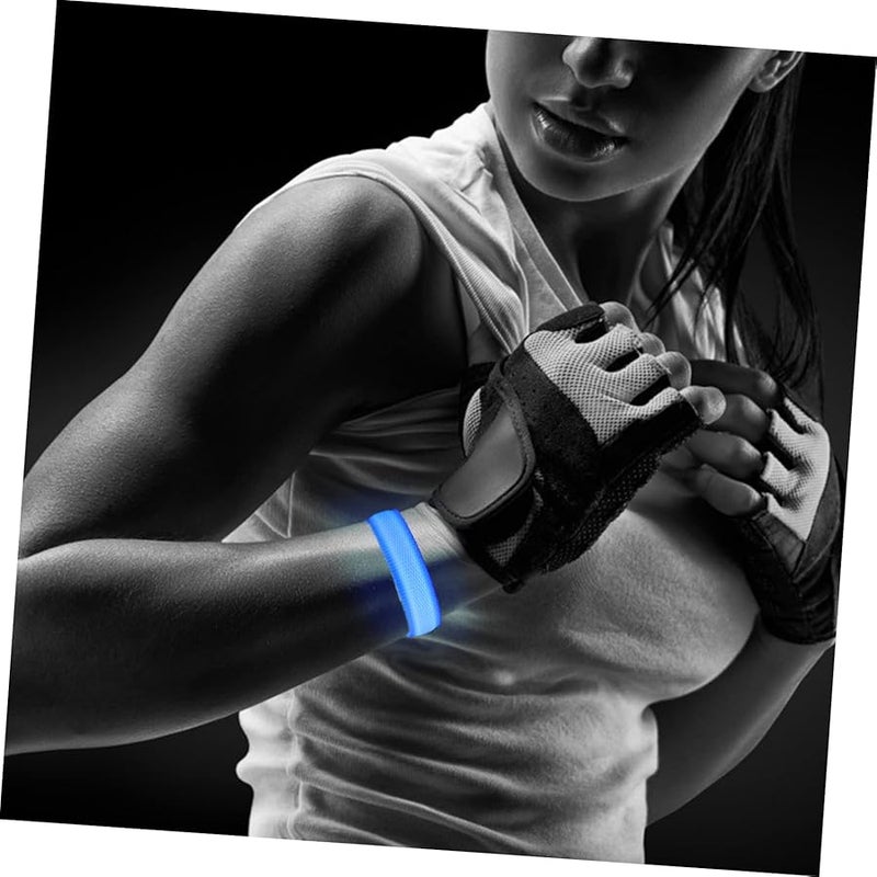 مصباح معصم LED قابل لإعادة الشحن للتدريبات الليلية وفعاليات الجري باللون الأزرق - Image 5