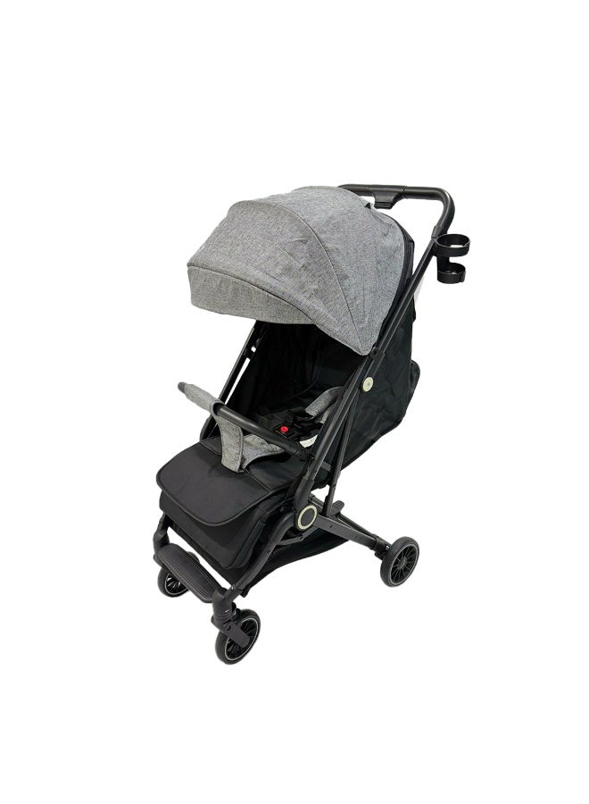 ماس عربة اطفال قابلة للطي بيد واحدة وخفيفة الوزن مع نظام أمان متعدد النقاط و يمكن حملها علي الطائرة و تخزينها بكل سهولة بتصميم عصري ومريح مناسبة للمشاوير اليومية والسفر - Image 3