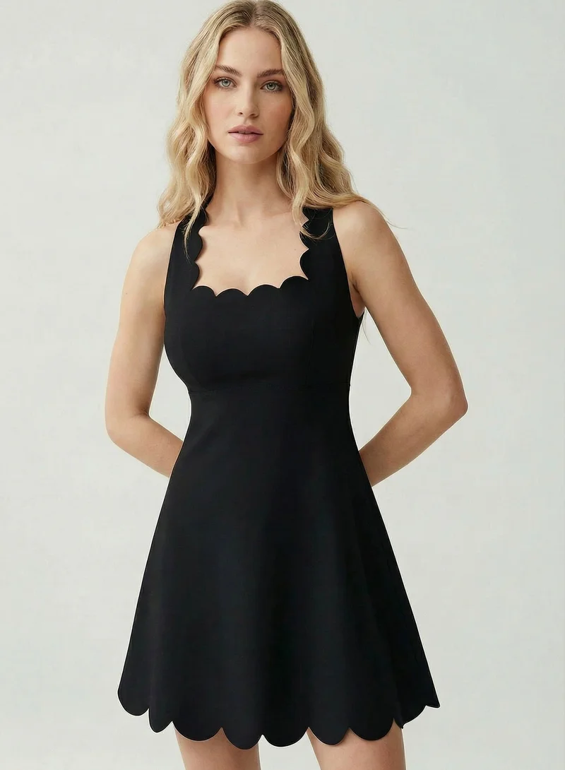 SVL Padel & Tennis Dress with Built-in Bra and Shorts - Black - SVL