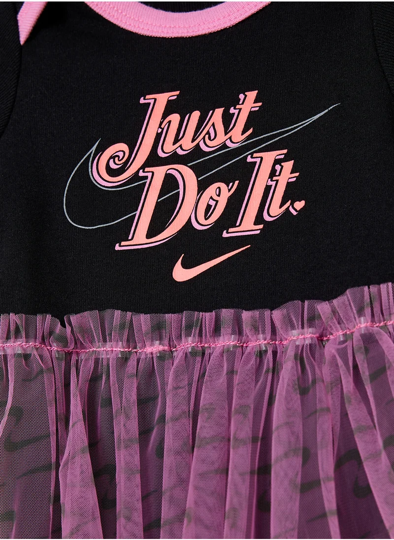Nike NHG 3PC SWOOSHFETTI TUTU BOX S