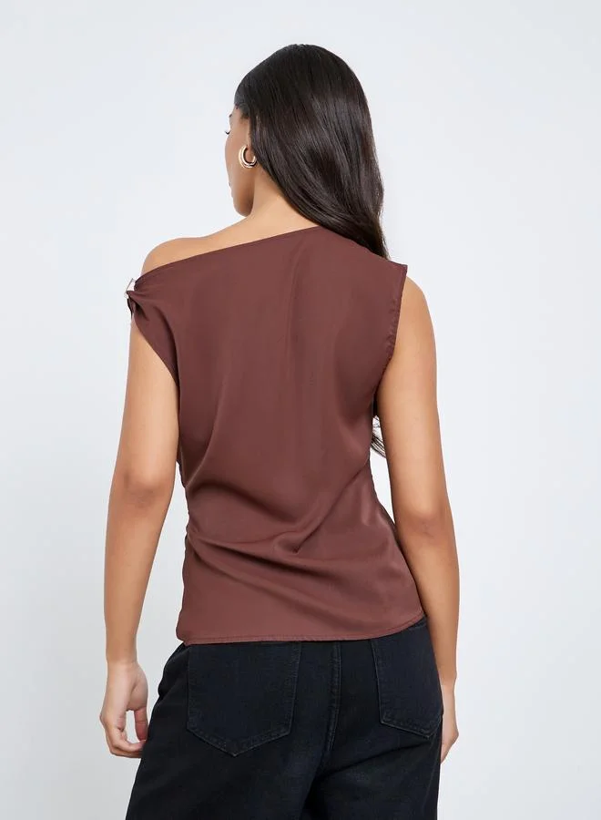 Styli  Styli Brown Solid Asymmetric Neck Knit Top for Women | Best Price UAE