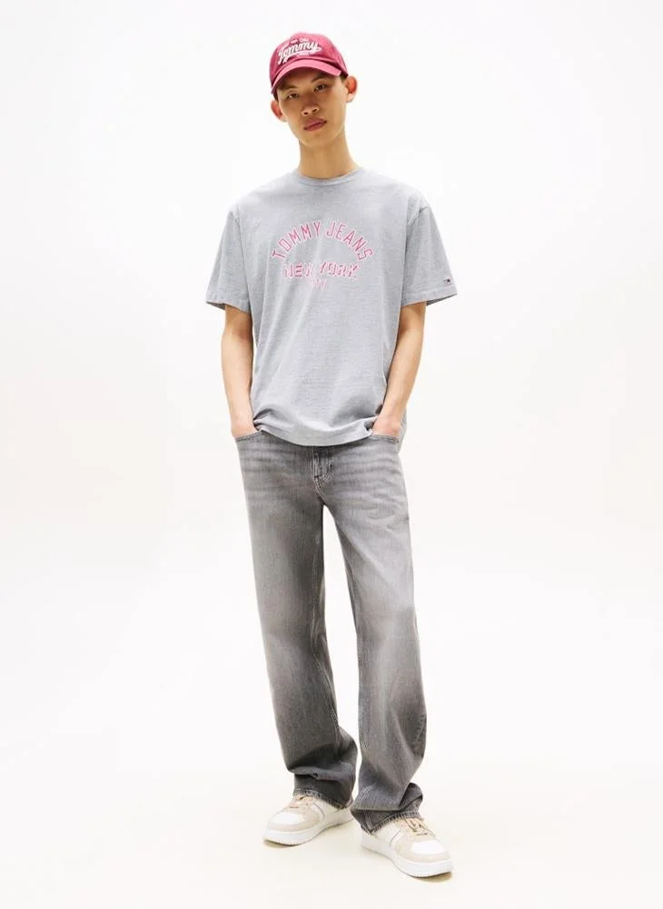 TOMMY JEANS  Relaxed Short Sleeve T-Shirt for Men | Best Price UAE
