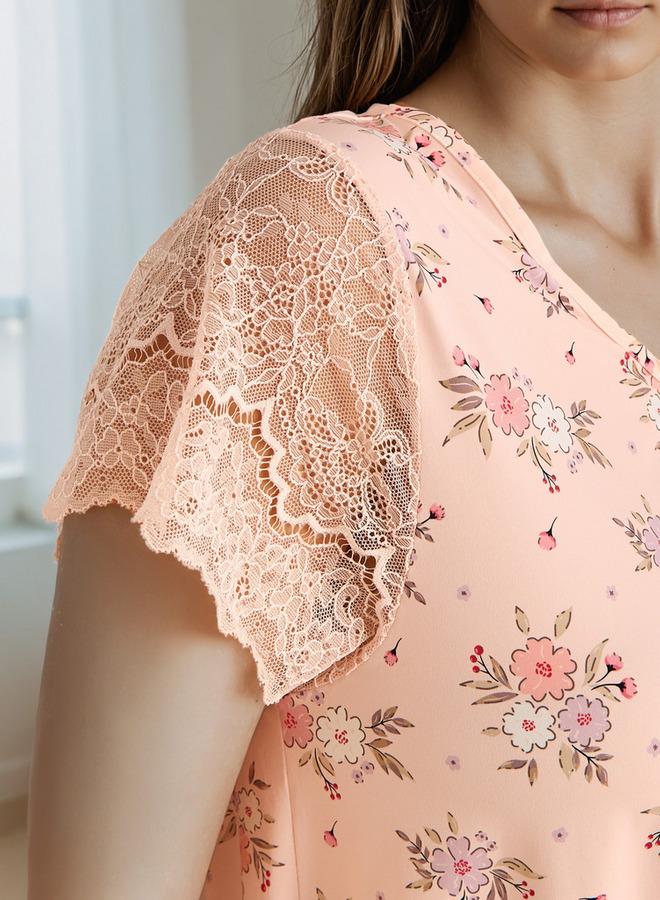 سبلاش فيڤ فستان نوم بطبعة زهور ورقبة على شكل حرف  وأكمام دانتيل - Image 3