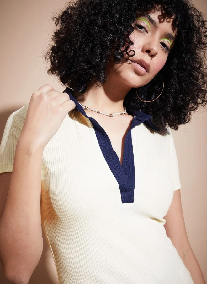 SASSAFRAS Polo Collar Ribbed Top in Off White and Navy Blue for Women