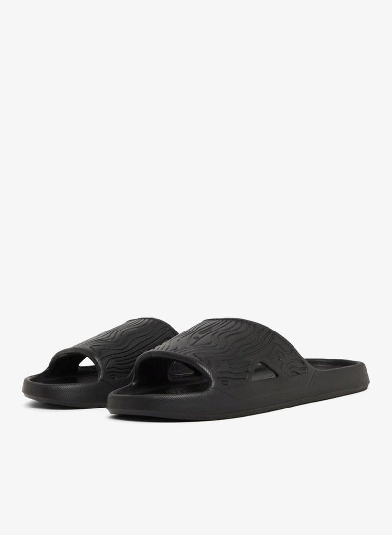 Styli Men Black Textured Slip-On Sandals - Image 2