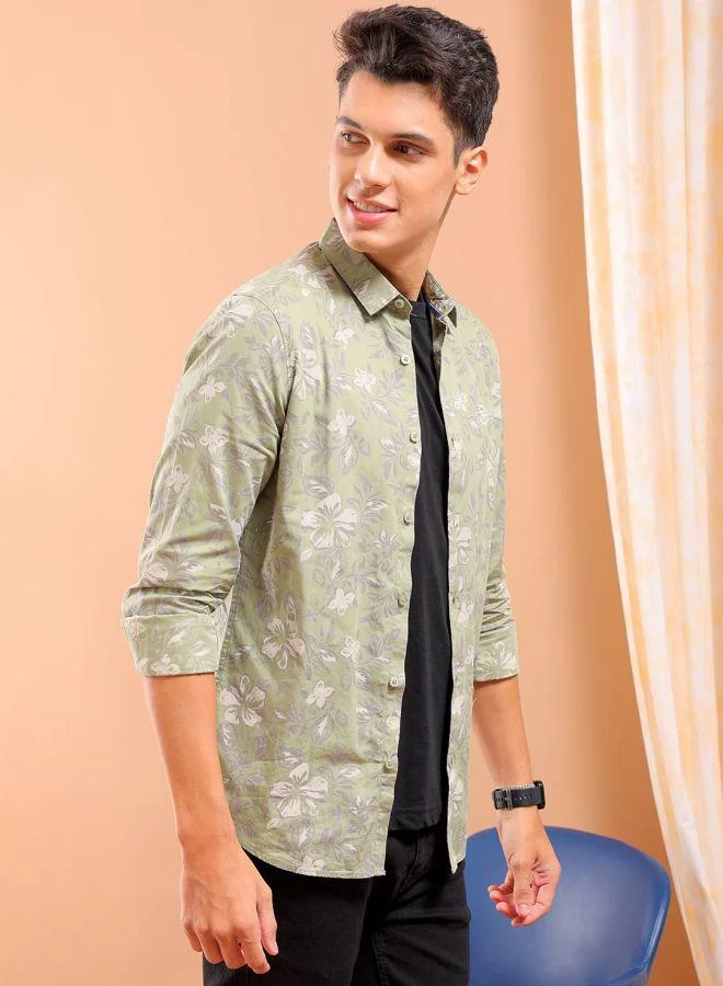 The Indian Garage Co Men Slim Fit Floral Printed Full Sleeves Cutaway Collar Casual Shirt
