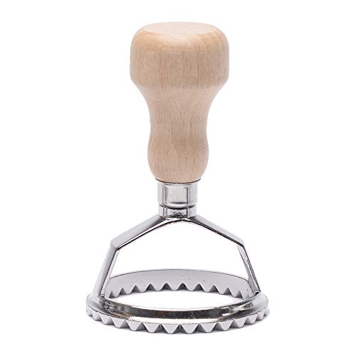 MASTER FENG Ravioli Stamp Maker Cutter with Roller Wheel Set, Mold with Wooden Handle and Fluted Edge, Pasta Press Kitchen Attachment (MF-12456) - Image 2