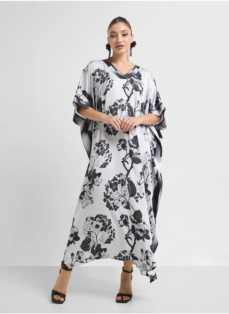 Khizana Printed Night Kaftan