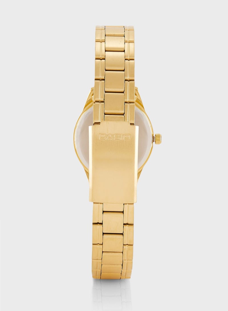 كاسيو ساعة أنالوج بسوار من الفولاذ - Image 4