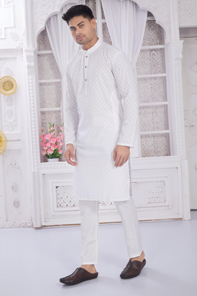 DIVISIVE Men's Thread Embroidered Cotton Only Slim Fit Kurta (DKRT633_S_White) - Image 2