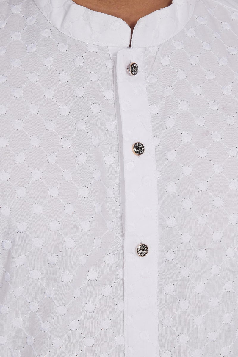 DIVISIVE Men's Thread Embroidered Cotton Only Slim Fit Kurta (DKRT633_S_White) - Image 5