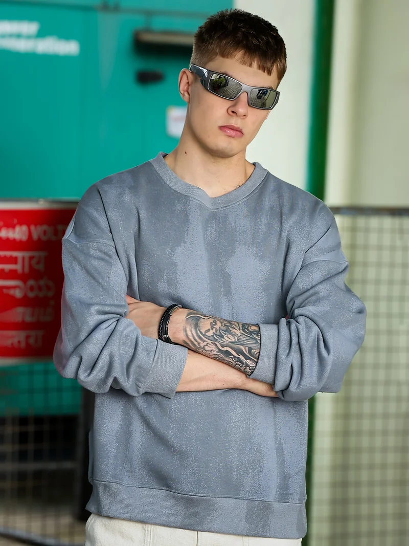 مانياك Maniac Mens Spray Printed Full Sleeve Round Light Grey Cotton Fleece Sweatshirt