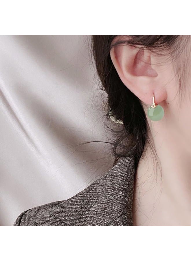 OIDIMS Faux Round Jade Small Huggie Hoop Earring for Women Chinese Vintage Style Hypoallergenic Tiny Dainty Cuff Mini Hoops Daily Evening Party Accessorie Gift Chic Valentine's Day Cocktail, 8 millimeters - Image 2