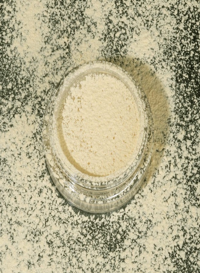 PAC Translucent Powder 04 Mini - Controls Shine, Prevents Flashbacks, Lightweight Setting Powder - Image 3