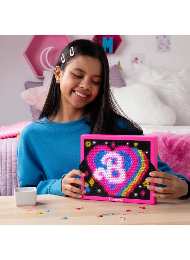 لايت برايت سوبر برايت اتش دي، إصدار باربي - شاشة مضيئة إبداعية ريترو - لعبة تعليمية للأطفال، تعزز الإبداع، هدية للبنات والأولاد من سن 6 سنوات فما فوق - Image 4