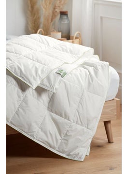Tchibo Single Down Filled Duvet 135 x 200 cm, White  - Image 1