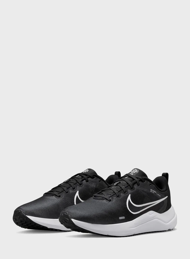 Nike Downshifter 12
